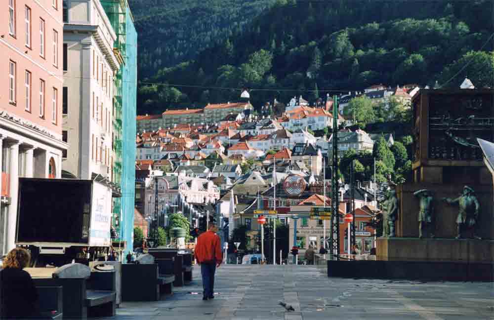 Noruega 018 - Bergen - 2001.jpg